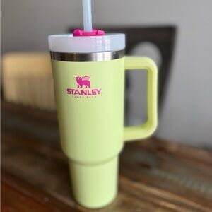 Green Stanley 40oz